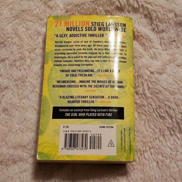 THE Girl with the Dragon Tattoo by Stieg  Larsson - Picture 2 of 2